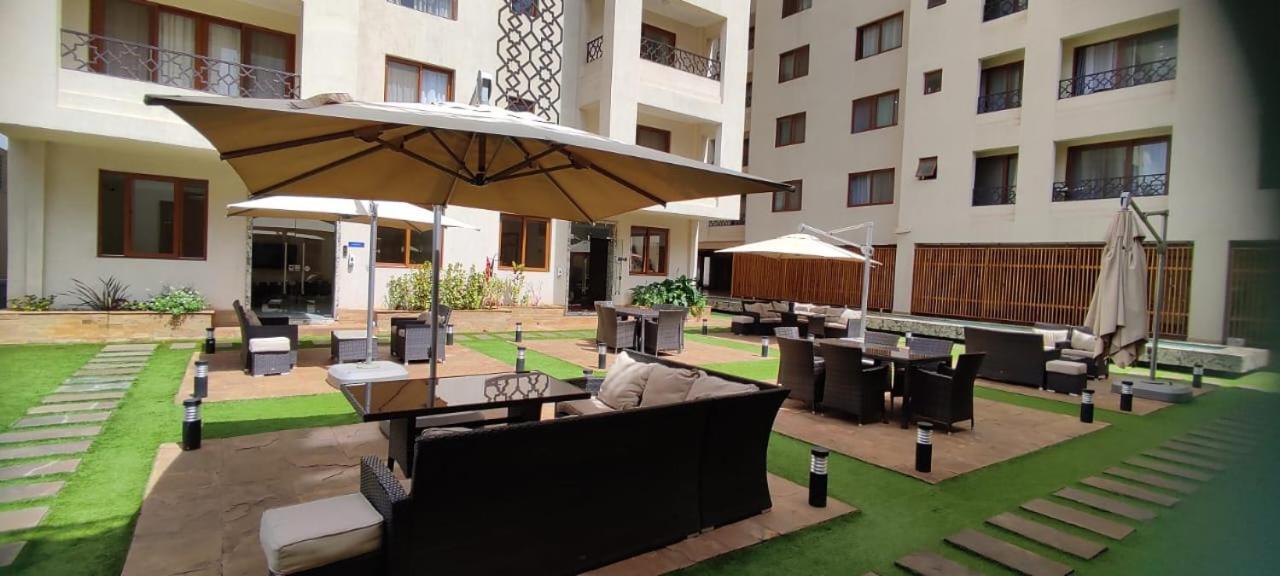 Kandiz Queendom Nairobi Kültér fotó